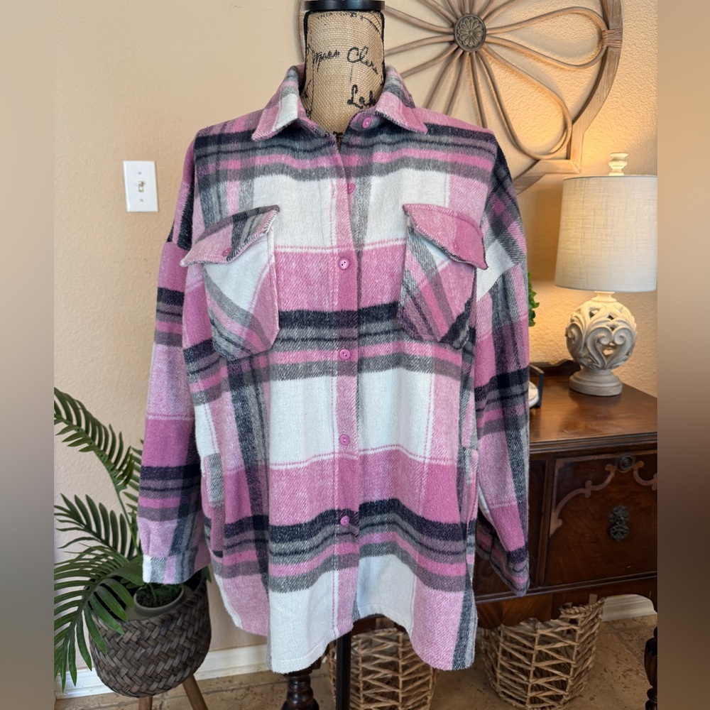 Hesed Pink and Gray Plaid Button-Up Shacket